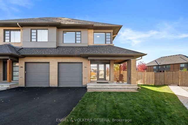 514 Stargazer Crescent, Blossom Park - Airport and Area