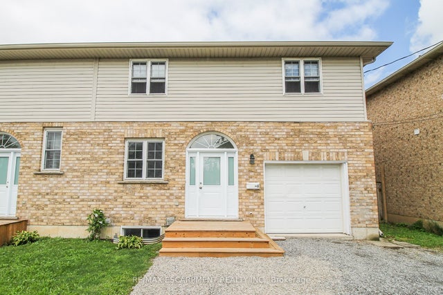 27b Walnut Street, St. Catharines
