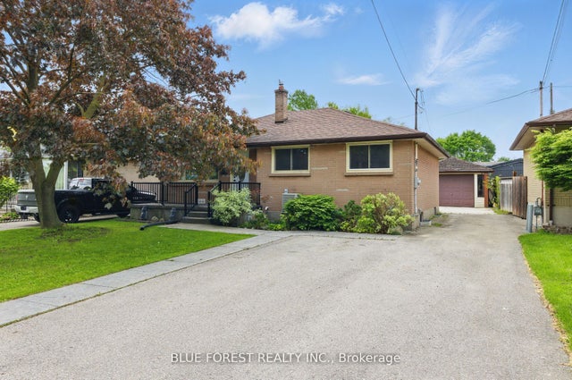 197 Atkinson Boulevard, London East