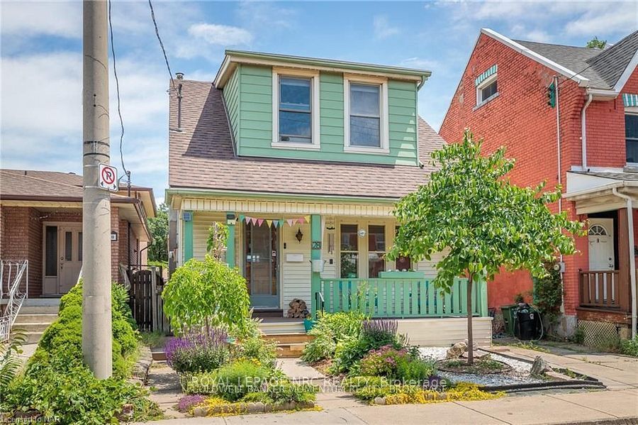 28 William Street W, Hamilton