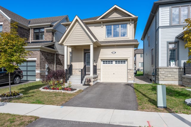 39 Dass Drive W, Centre Wellington