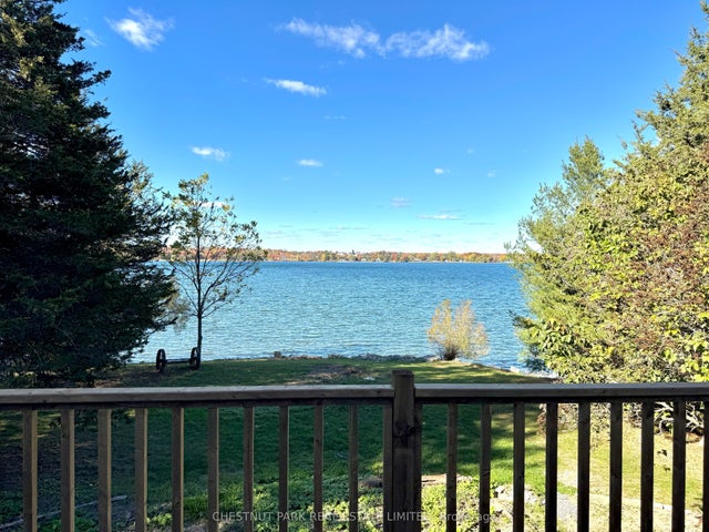 41 Back Lane, Prince Edward County