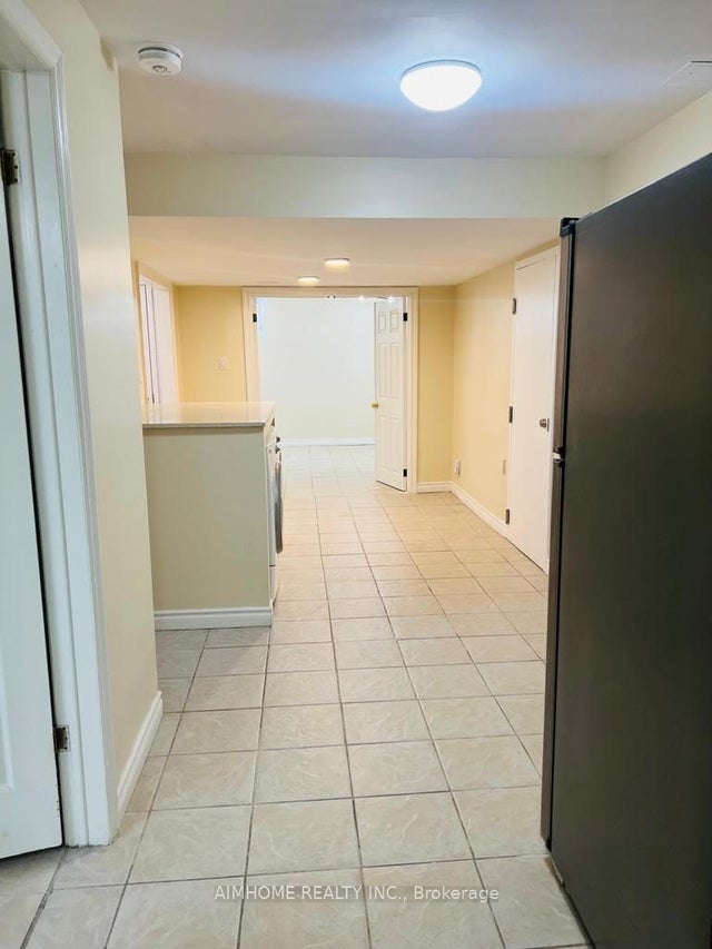 276 Vansickle Road, St. Catharines