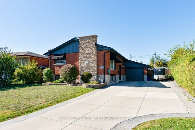 101 Confederation Drive, St. Thomas