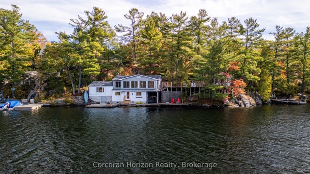 566 Hungry Bay Road W, Georgian Bay