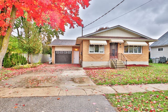 516 Andrew Street, South Huron