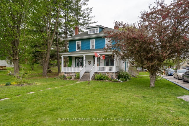 142 St Lawrence Street E, Centre Hastings
