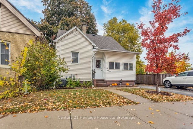 1098 Frances Street, London East