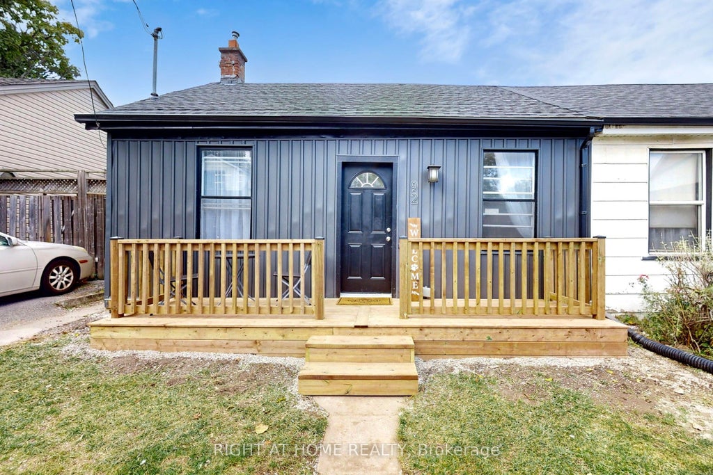 92 Aurora Street, Hamilton