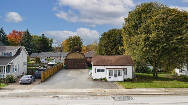 252 Huron Road, Goderich