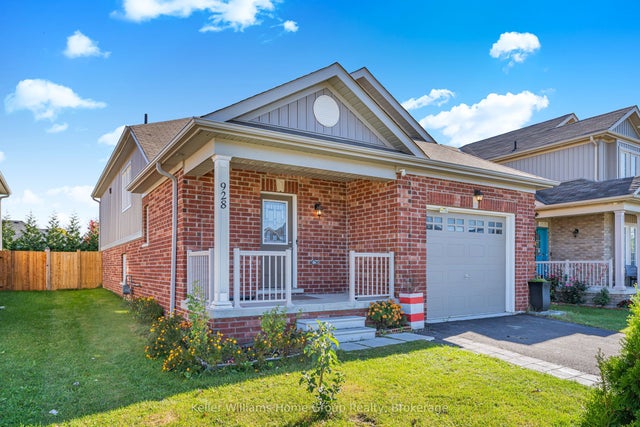 928 Hannah Avenue S, North Perth