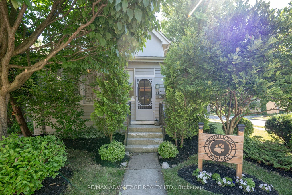 110 Marley Place E, London South