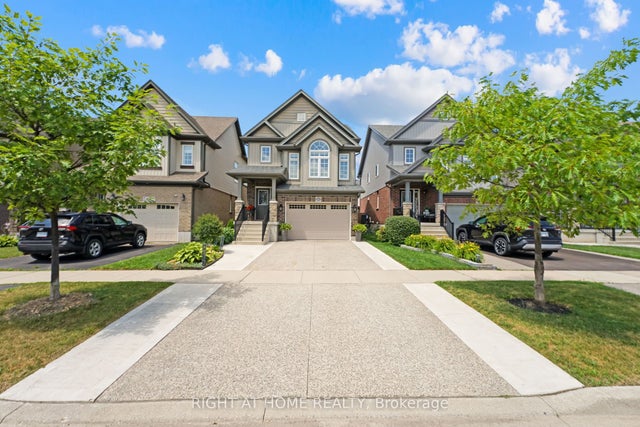 211 Hardcastle Drive, Cambridge