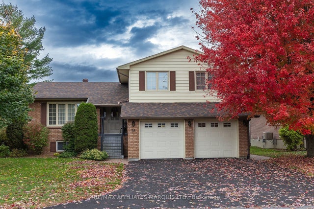 28 Fairholme Drive, South Dundas