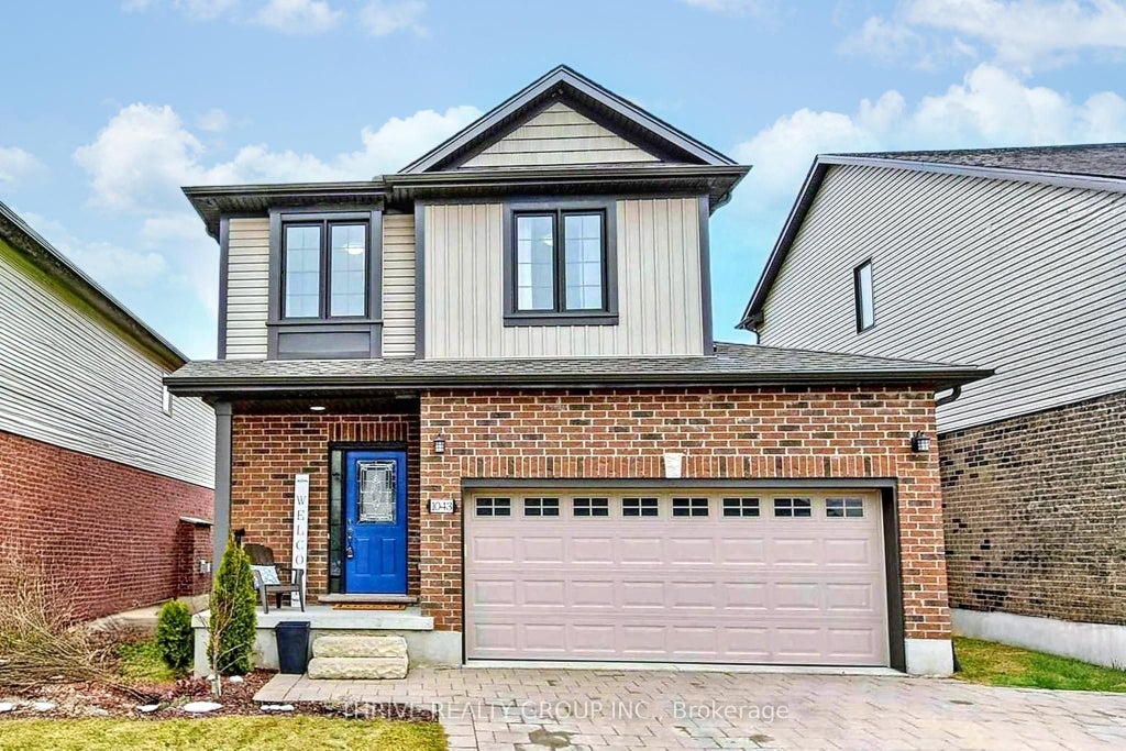 1043 Oakcrossing Gate, London North
