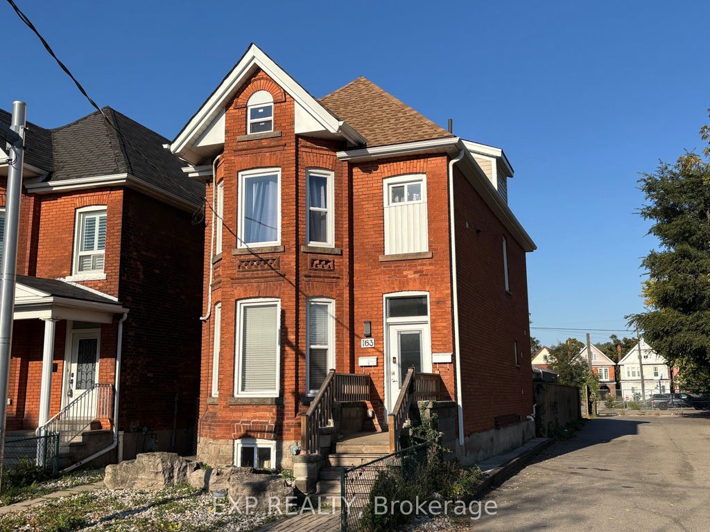 163 Wentworth Street N Main, Hamilton