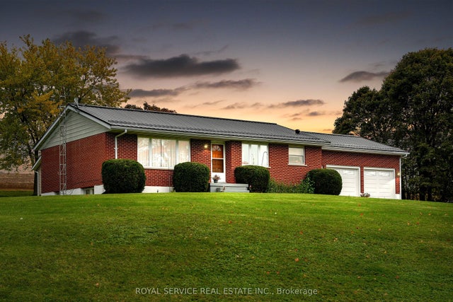 3879 Burnham Street N, Hamilton Township