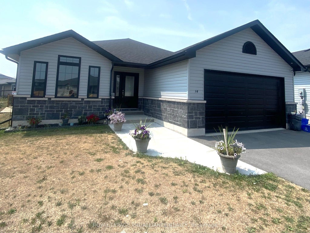 14 Lehtinen Crescent, Belleville