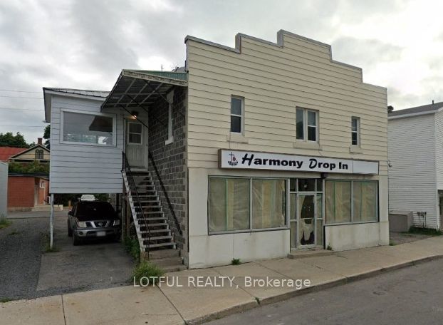 31 Main Street 5, North Dundas