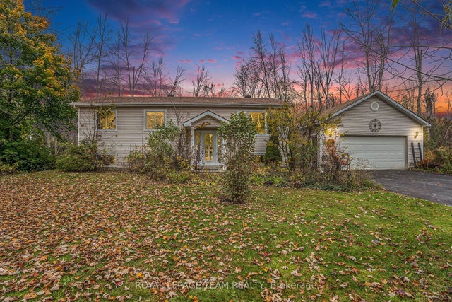 4 Black Walnut Road, North Grenville