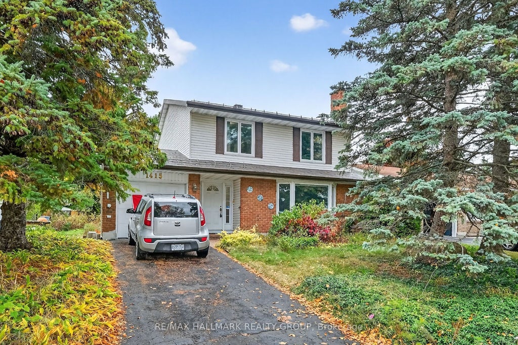 1415 Plumber Avenue, Cyrville - Carson Grove - Pineview