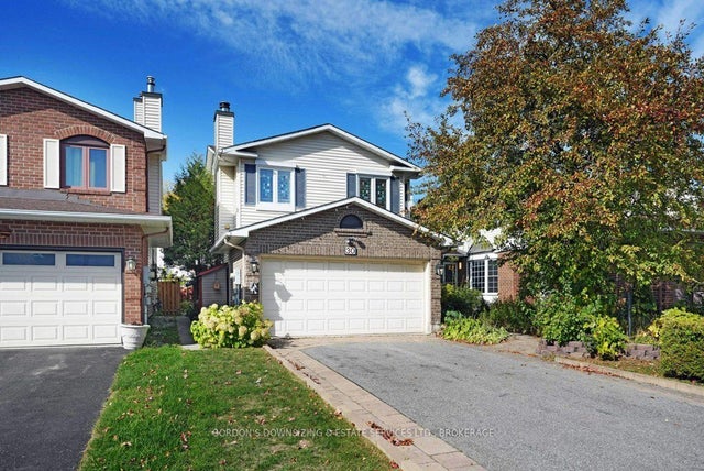 30 Chickasaw Crescent, Kanata