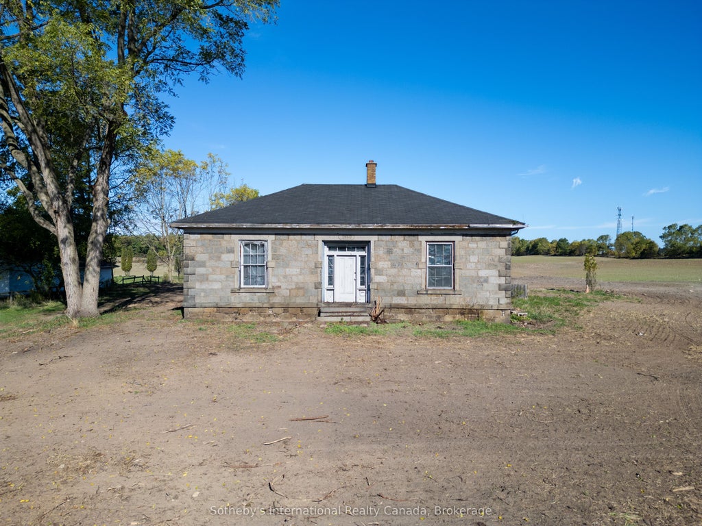 343 Blue Lake Road, Brant