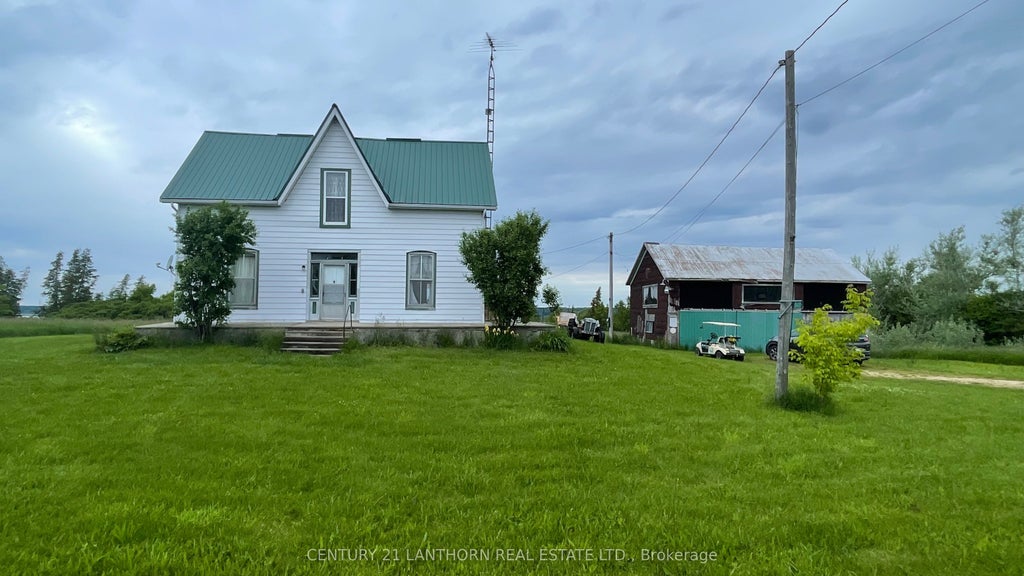 848 County Rd 18 Road, Prince Edward County