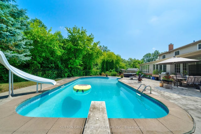 8017 Hampton Court, Niagara Falls