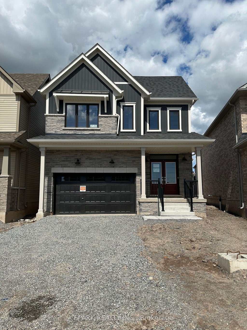 16 Stern Drive, Welland