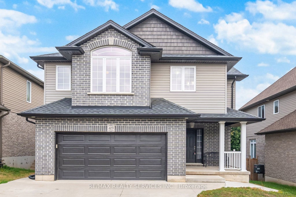 419 Alan Crescent, Woodstock