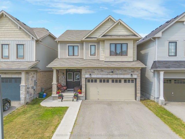 8066 Hackberry Trail, Niagara Falls