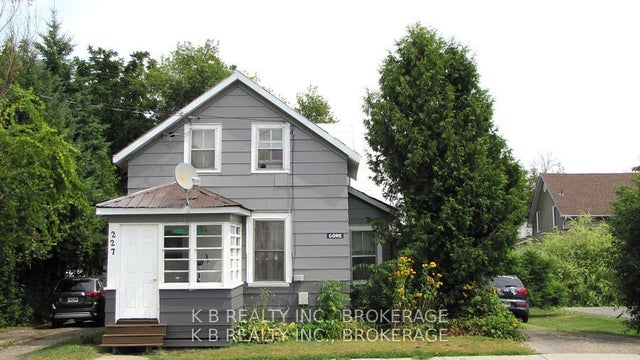 229 Gore Street E, Perth