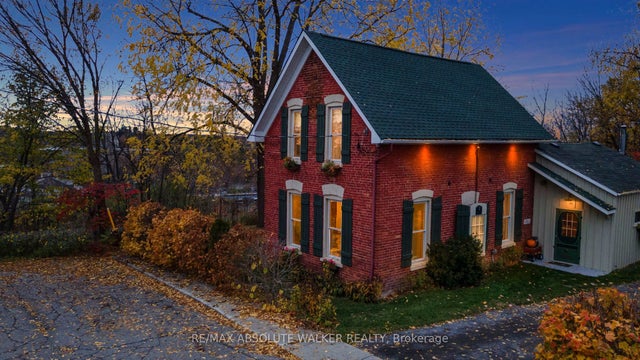 40 Thomas Street, Mississippi Mills