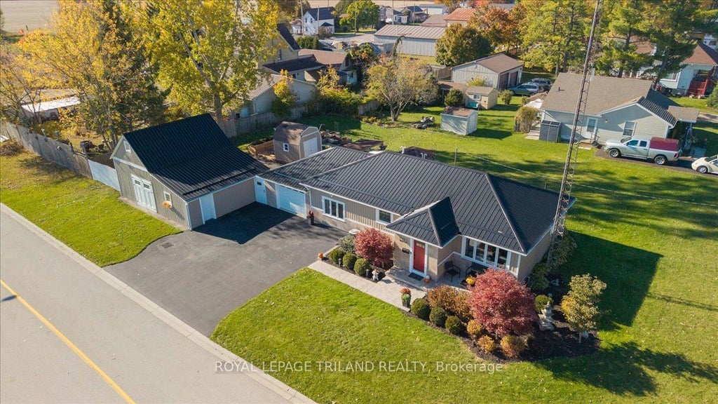 19 Front Avenue, Southwest Middlesex