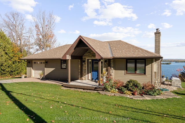 1144 River Road, McNab/Braeside