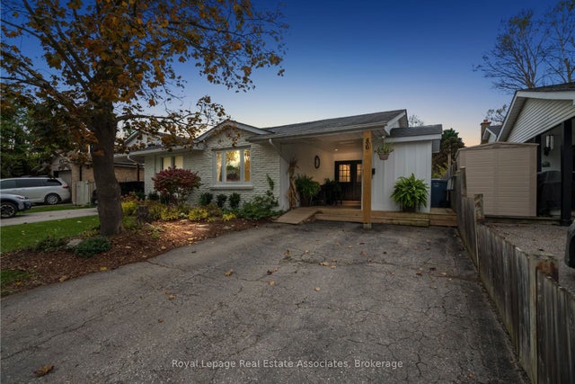 86 Queensdale Crescent, Guelph