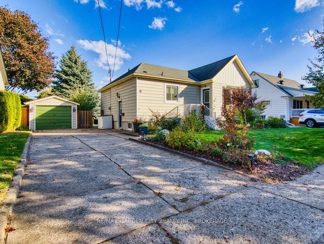 5 Hewko Street, St. Catharines