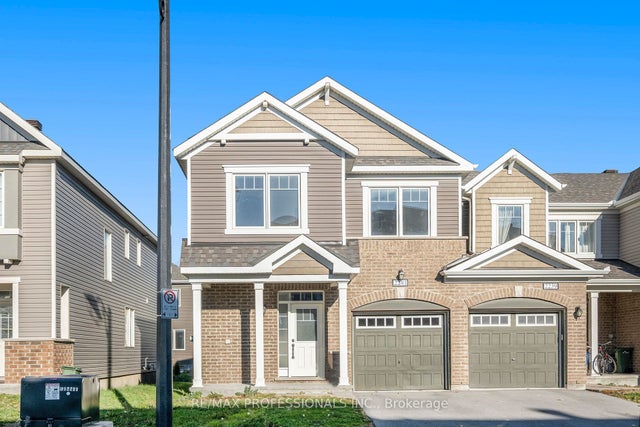 2241 Watercolours Way, Barrhaven