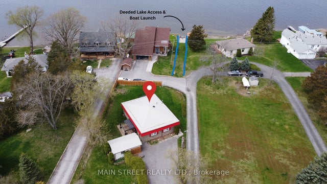 35 Peats Point Road, Prince Edward County