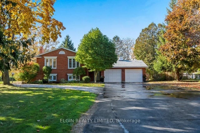 16 North Valerie Street, St. Thomas