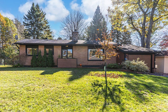 255 Fraser Street, Gravenhurst