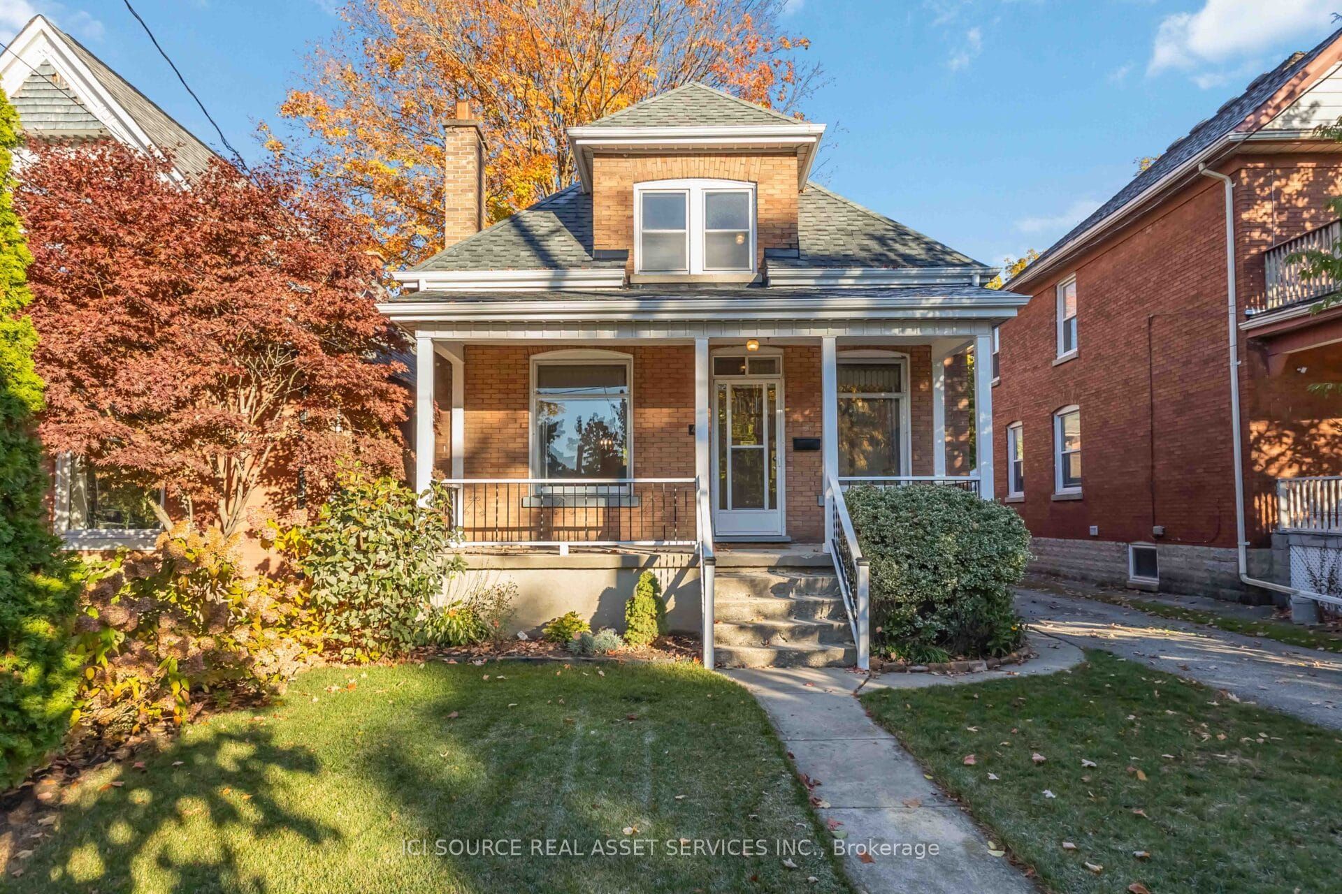 Photo of Listing #X12490756