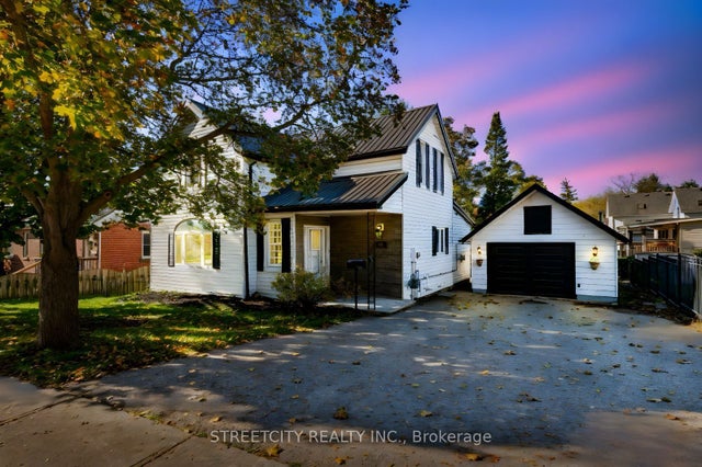 58 Norwich Avenue, Woodstock