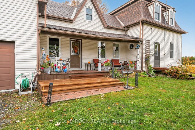 1262 Rodney Lane, North Dundas