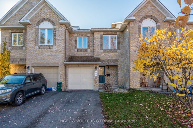 1031 Capreol Street, Orleans - Cumberland and Area