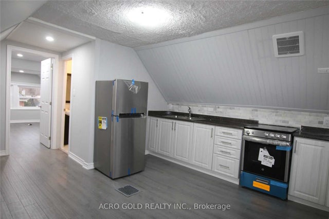 297 Cumberland Avenue 03, Hamilton