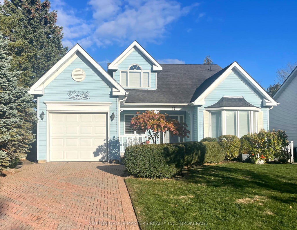 17 Country Club Drive, Loyalist