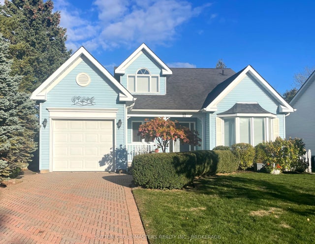 17 Country Club Drive, Loyalist