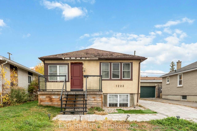 1223 Kitchener Avenue B, Hunt Club - South Keys and Area